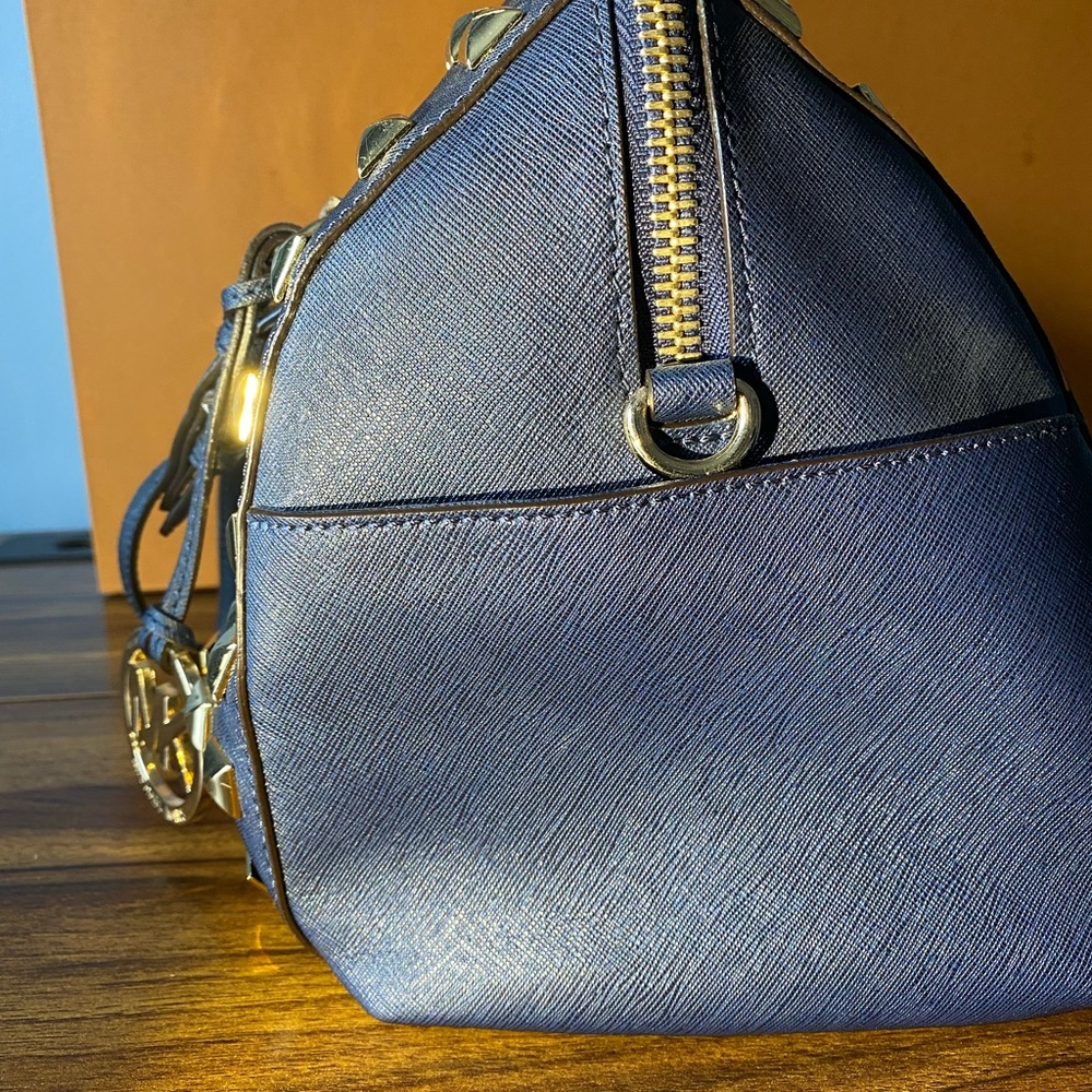 Michael Kors bag - Picture 6 of 13